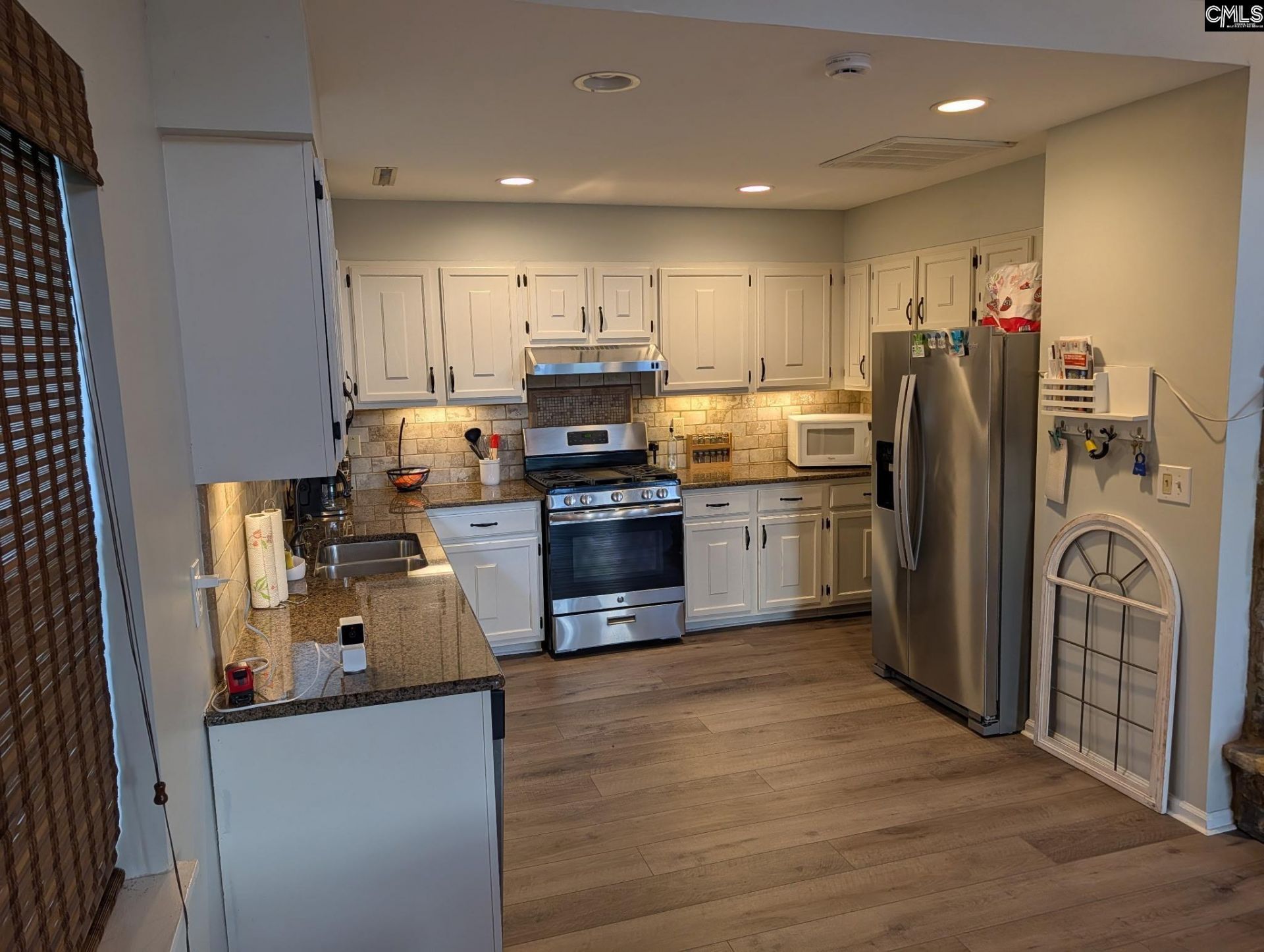 405 Rockbridge Road  Photo 6