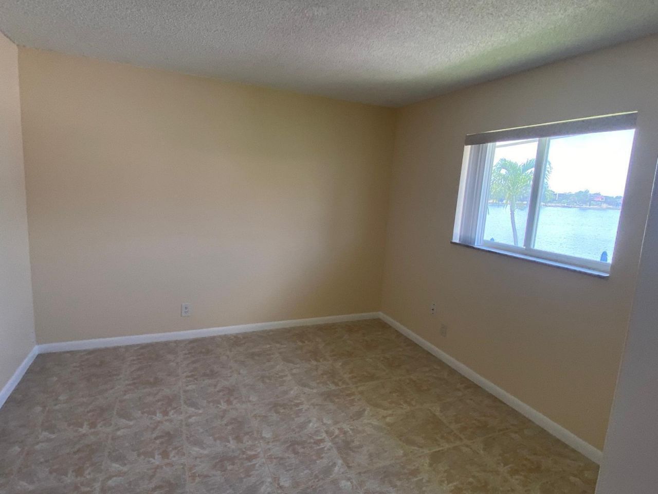 Crystal Delta 1020 Crystal Lake Drive, Unit 209, Deerfield Beach, FL 33064 | MLS ID ...