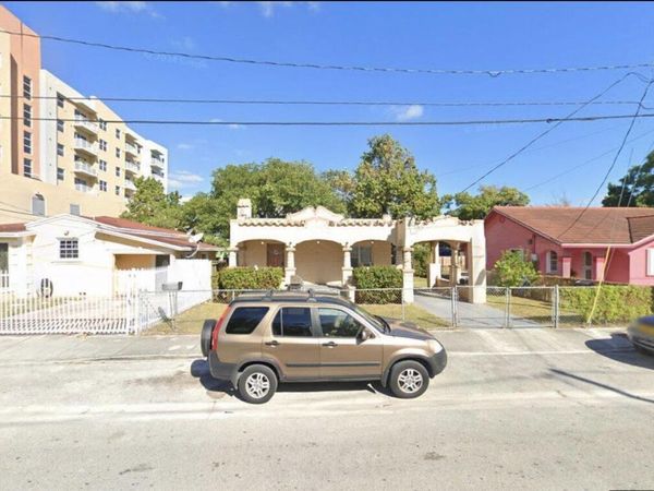 1611 NW 52ND Street, Miami, FL 33142