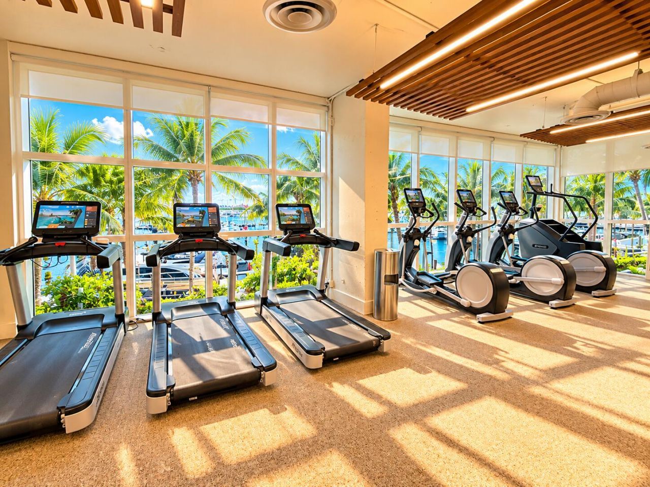 400 Alton Road, Unit 1704, Miami Beach, FL 33139 Photo