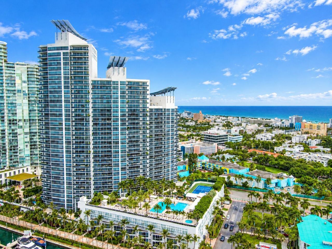 400 Alton Road, Unit 1704, Miami Beach, FL 33139 Photo