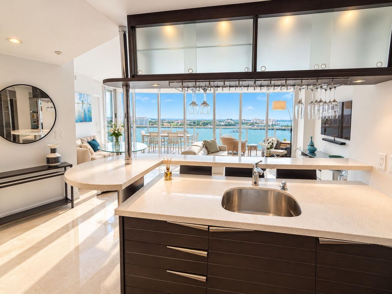 400 Alton Road, Unit 1704, Miami Beach, FL 33139 Photo