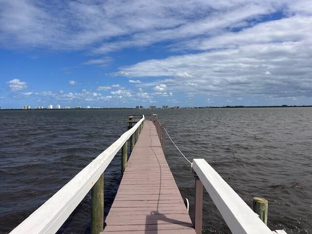 4768 NE Blue Heron Lane, Jensen Beach, FL 34957 Photo