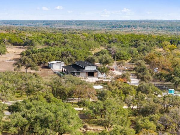 751 Prochnow RD , Dripping Springs, TX 78620