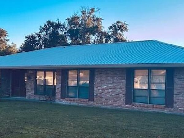 126 W Azalea Drive, Long Beach, MS 39560