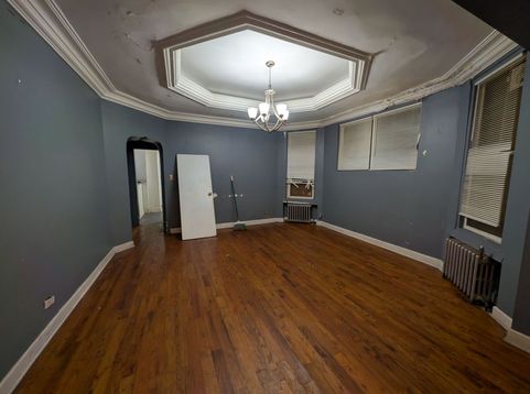 Main Photo
