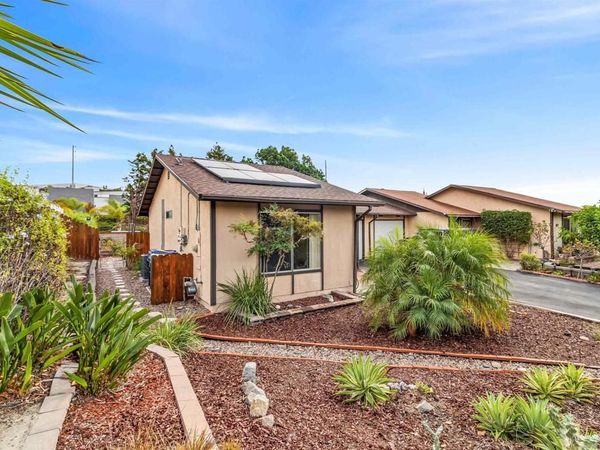 4559 Westridge Drive, Oceanside, CA 92056