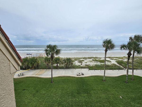 10 10TH Street, Unit 21, Atlantic Beach, FL 32233