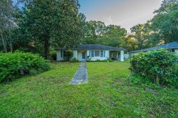 1716 W Avalon Circle photo 4