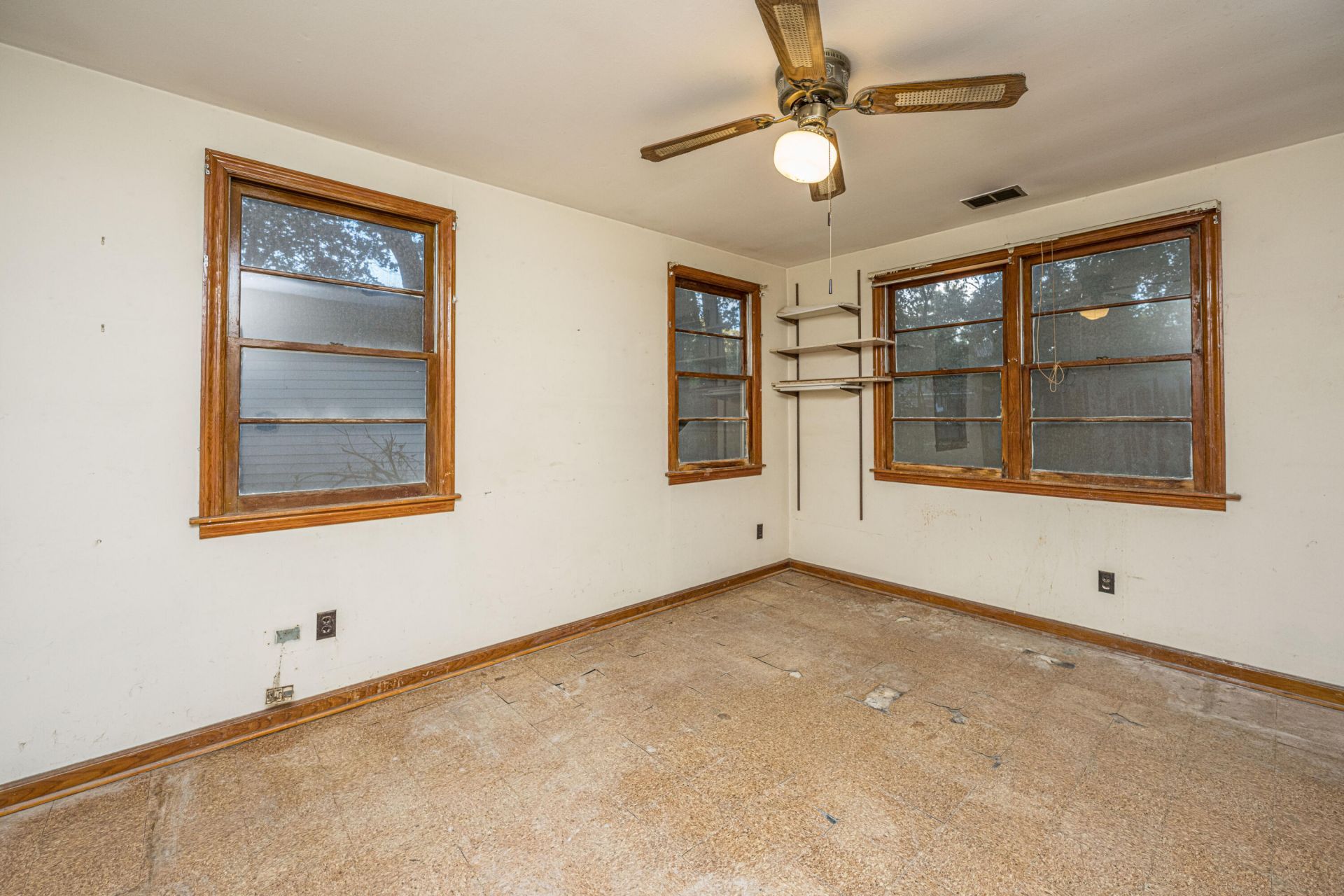 1716 W Avalon Circle Photo 29