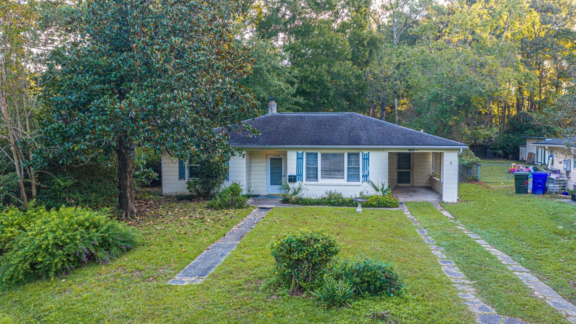 1716 W Avalon Circle Photo 38