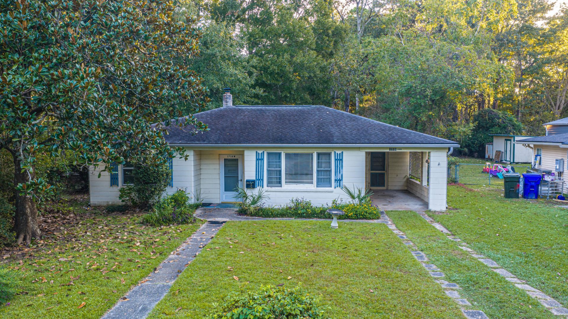 1716 W Avalon Circle Photo 39