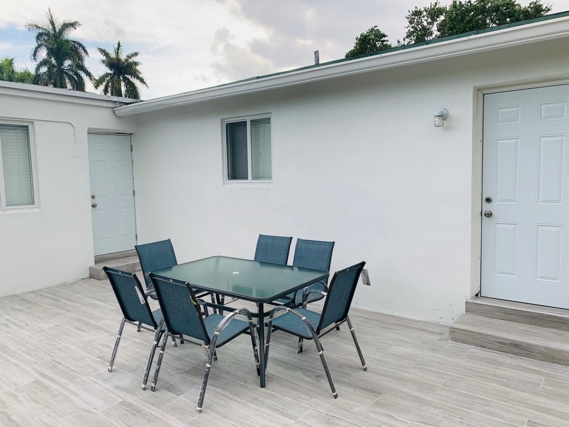 401 SW 6th Avenue, Hallandale Beach, FL 33009 Photo
