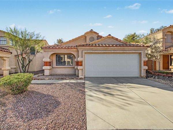 9961 Coral Sands Drive, Las Vegas, NV 89117