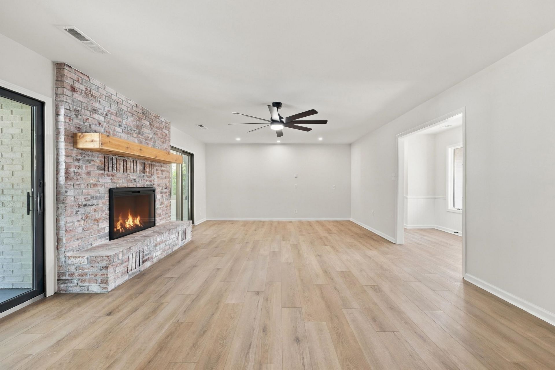 230 Arcadia Rd.  Photo 4