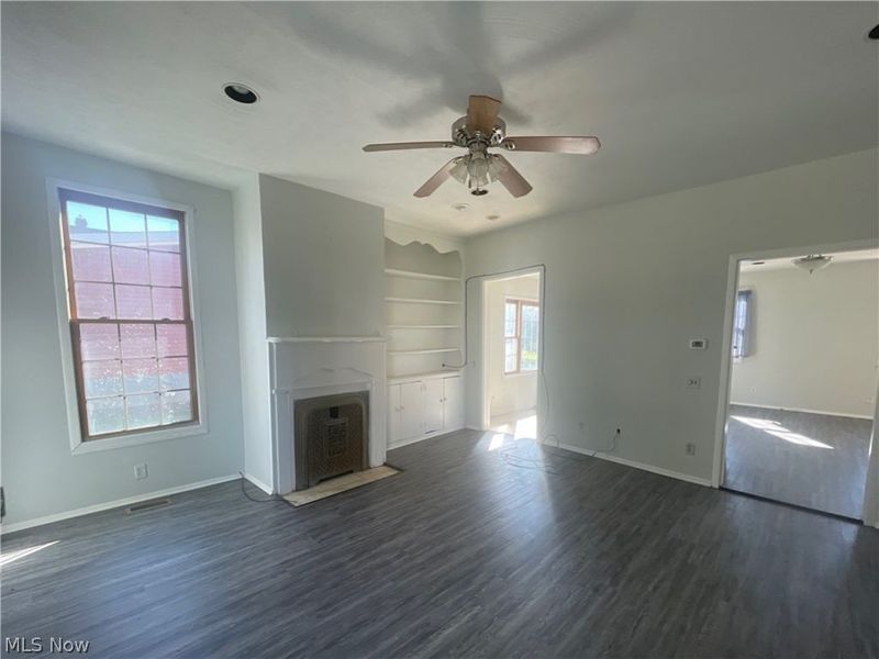 356 W Jefferson Avenue, McConnelsville, OH 43756 Photo 5