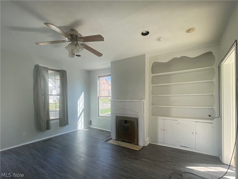 356 W Jefferson Avenue, McConnelsville, OH 43756 Photo 6