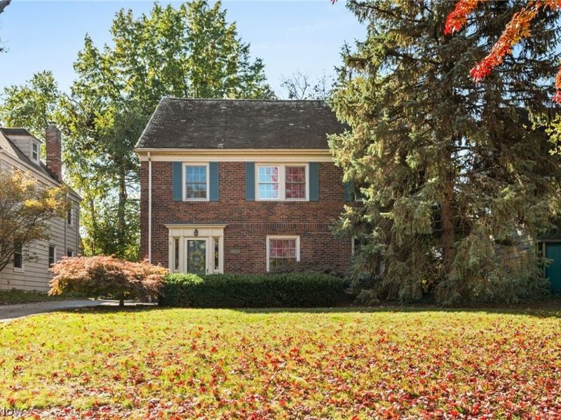 16824 Holbrook Road, Shaker Heights, OH 44120 Photo 1