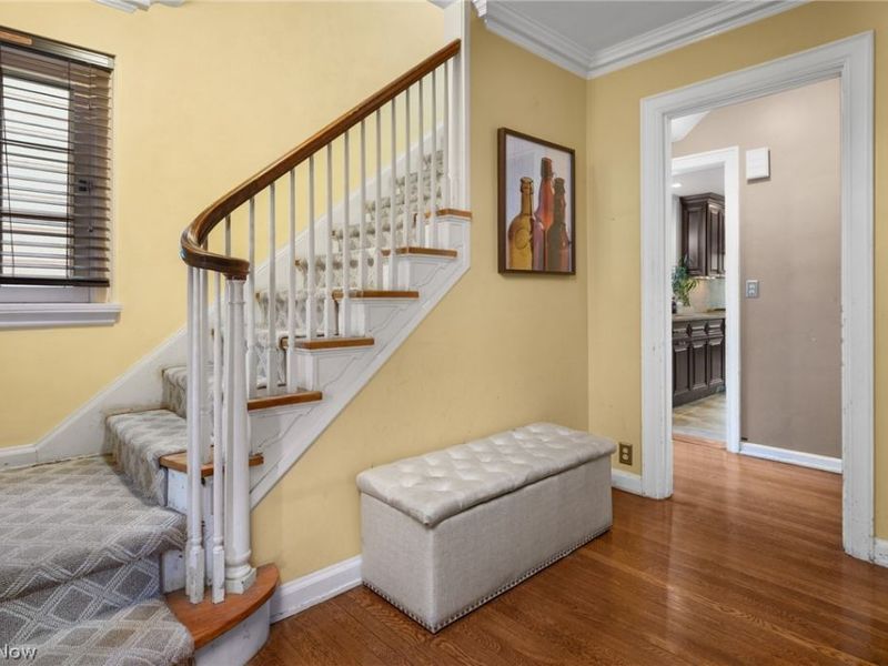 16824 Holbrook Road, Shaker Heights, OH 44120 Photo 17