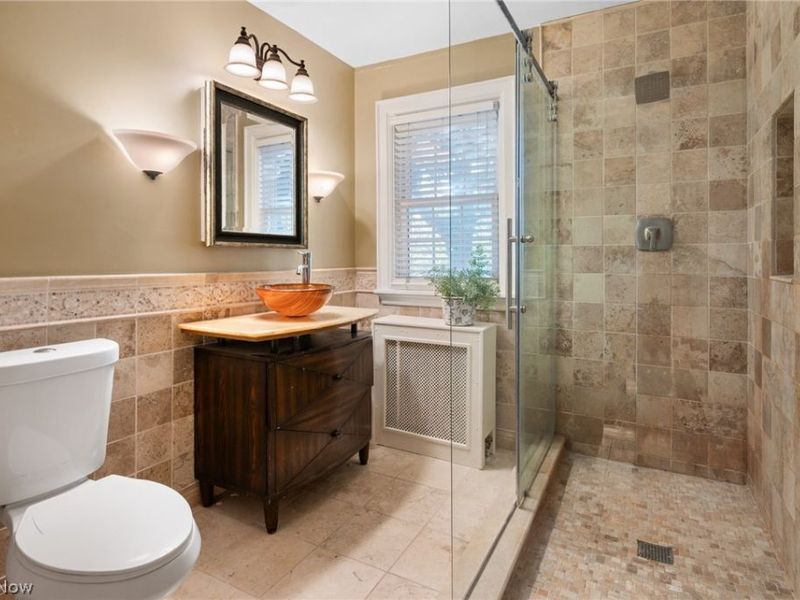 16824 Holbrook Road, Shaker Heights, OH 44120 Photo 27