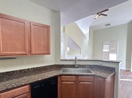 17000 Wedge Parkway, Unit 1823, Reno, NV 89511 Photo