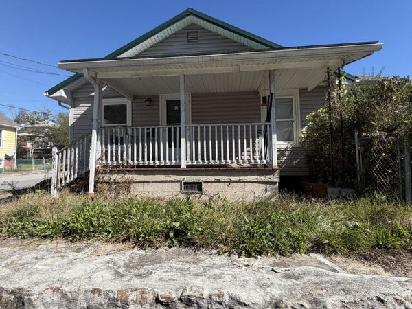 301 Spruce Street, Appalachia, VA 24216