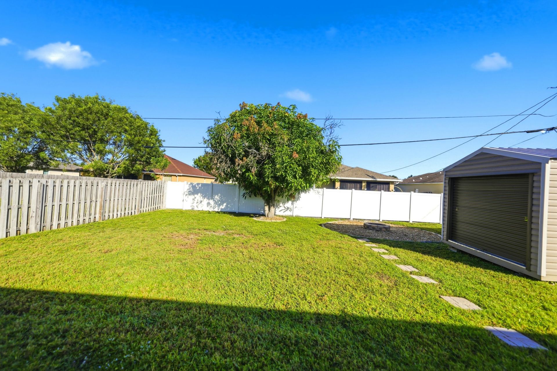 525 SW Halden Avenue, Port Saint Lucie, FL 34953 Photo