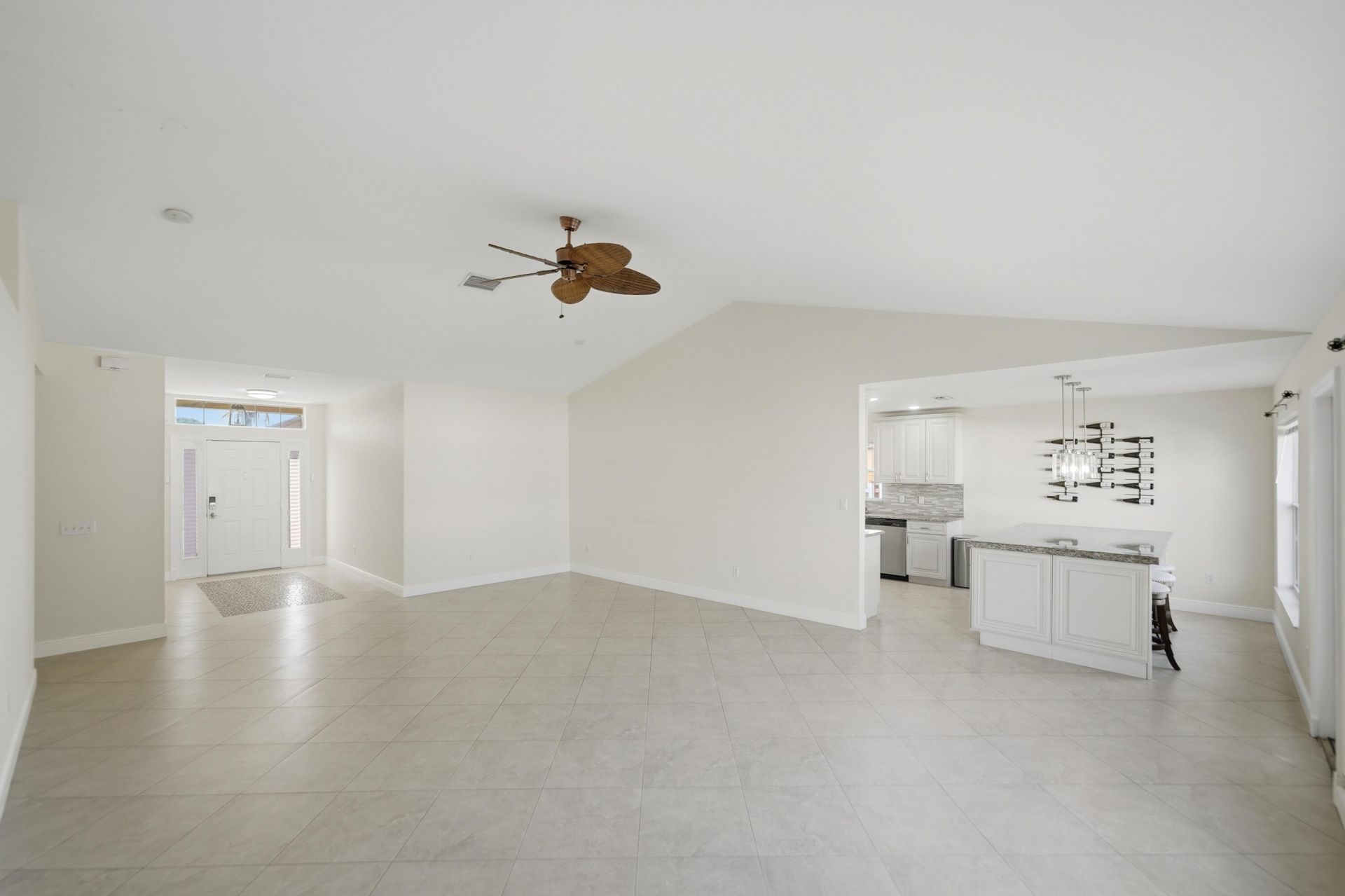 525 SW Halden Avenue, Port Saint Lucie, FL 34953 Photo