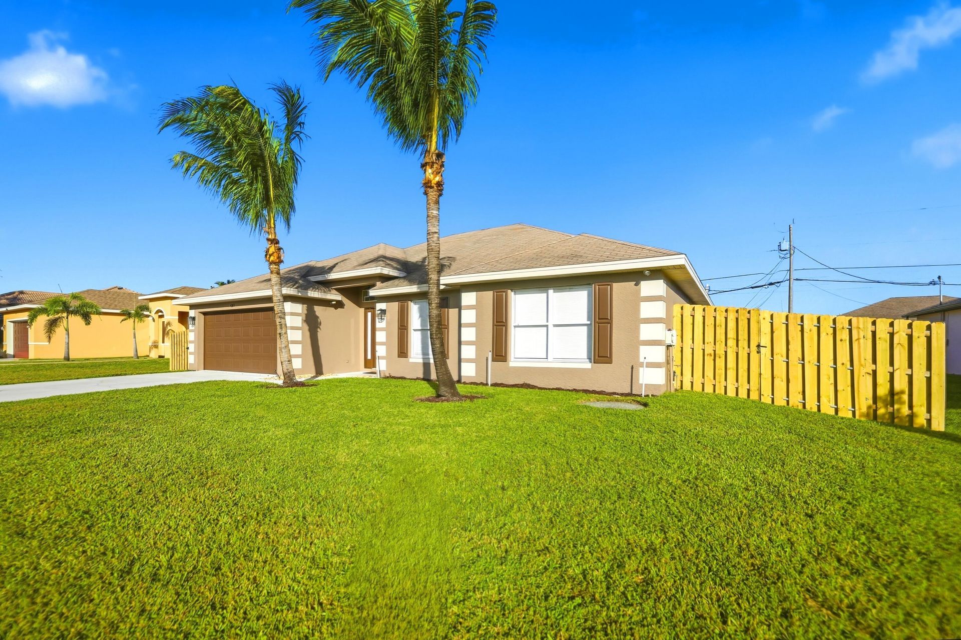 525 SW Halden Avenue, Port Saint Lucie, FL 34953 Photo