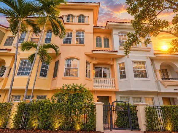 11796 Valencia Gardens Avenue, Palm Beach Gardens, FL 33410