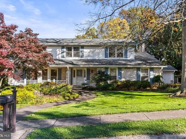 3530 CIMMERON ROAD, YORK, PA 17402