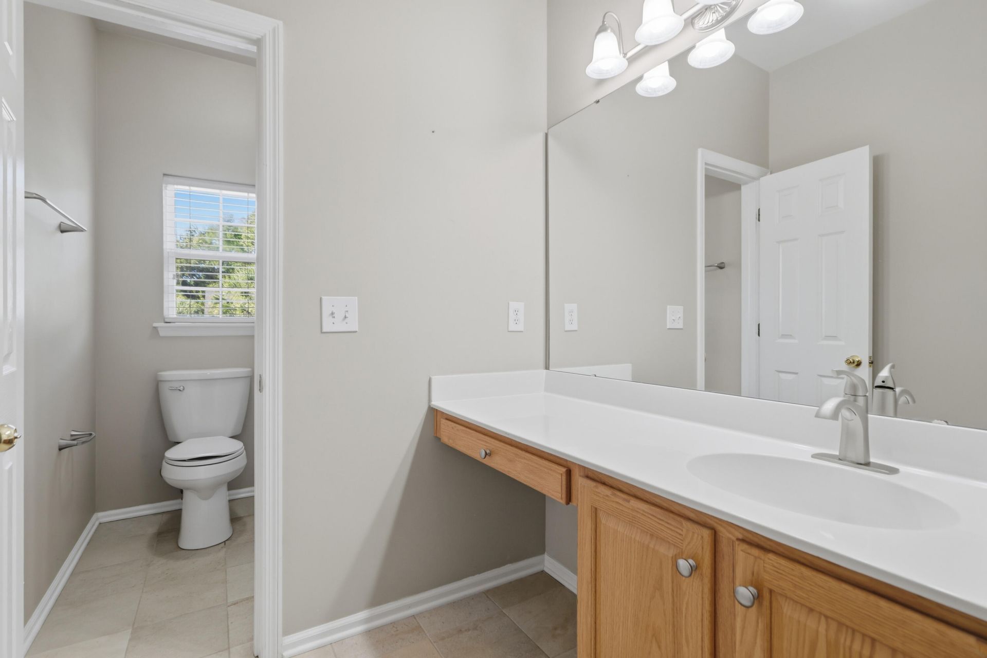 2459 Draymohr Court Photo 32