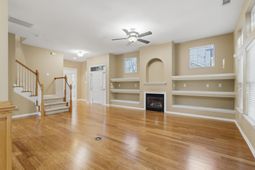 2459 Draymohr Court photo 4