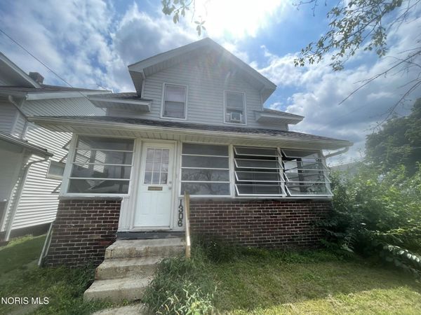 1306 Mott Avenue , Toledo, OH 43605