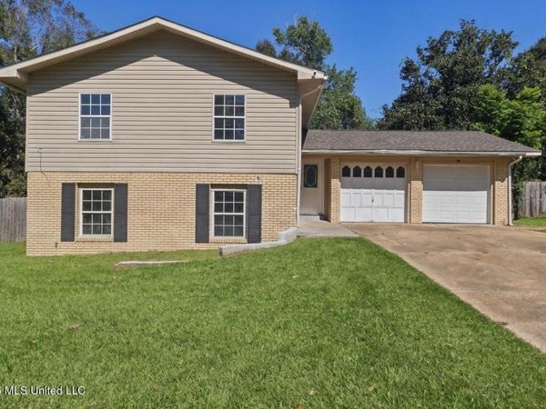 15312 Government Street, Gulfport, MS 39503
