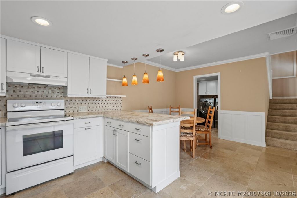 5863 SE Riverboat Drive , Stuart, FL 34997 Photo