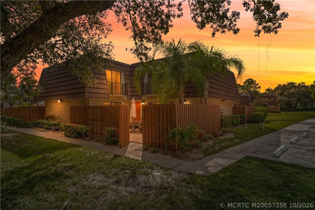 5863 SE Riverboat Drive , Stuart, FL 34997 Photo