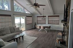 405 Rockbridge Road photo 4