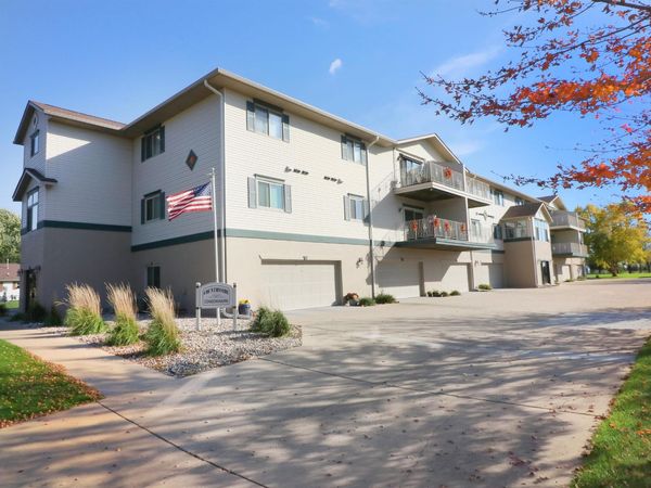 1102 St Luke Drive #302 , Spencer, IA 51301