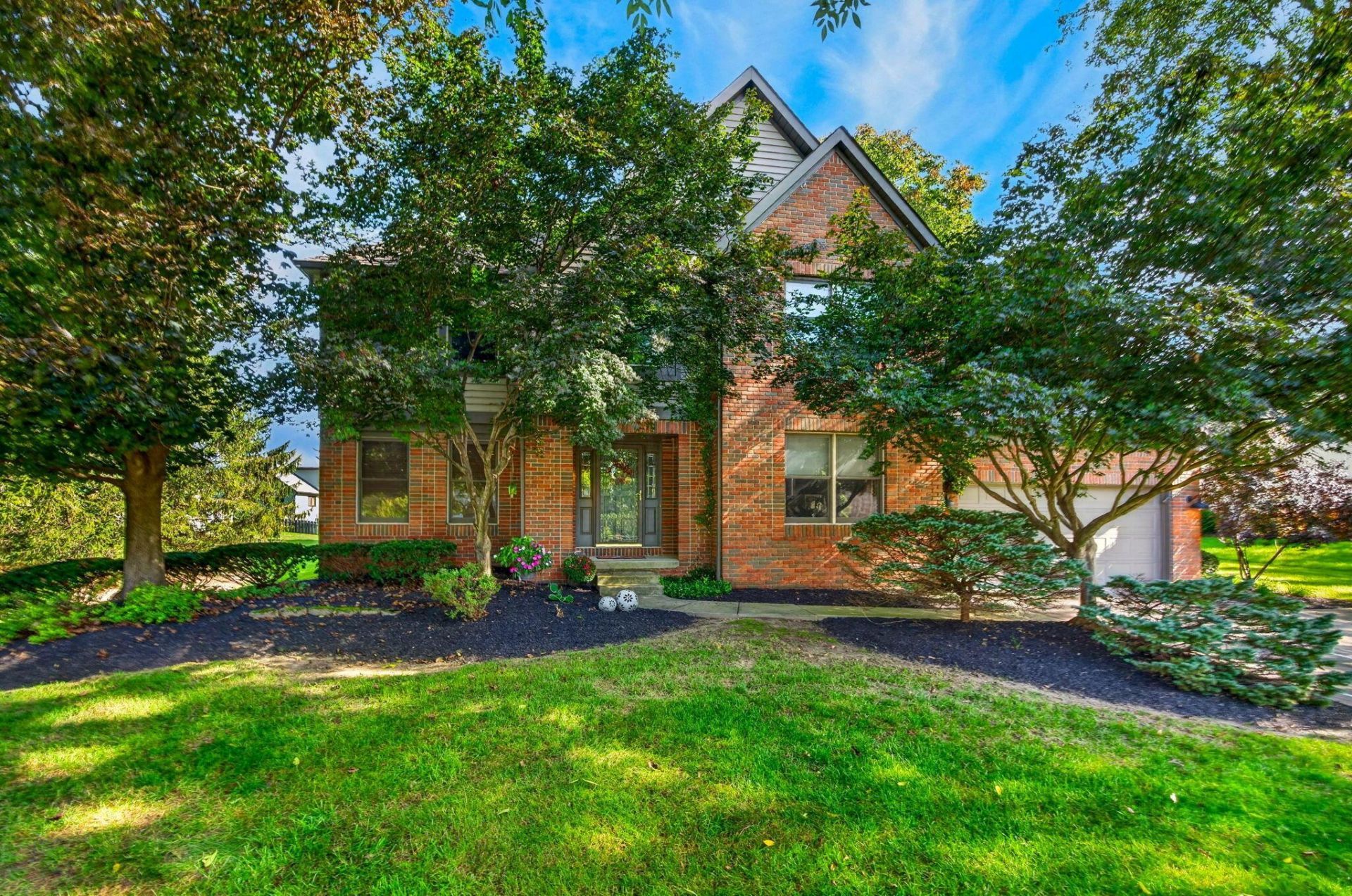 9696 Crawford Drive, Pickerington, OH 43147 Main Photo