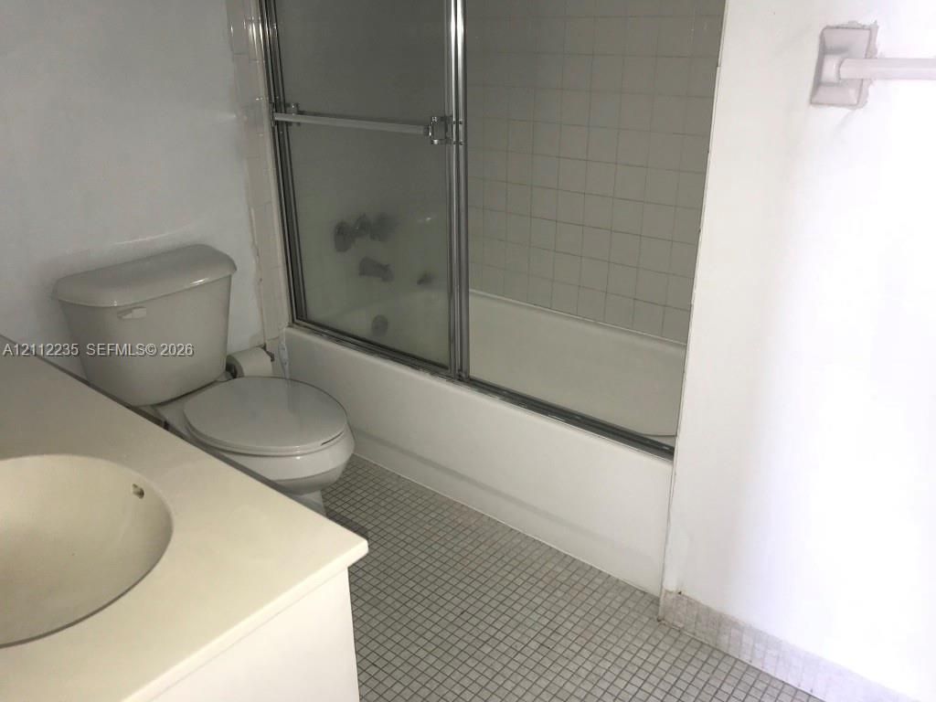 1000 West Ave, Unit 908, Miami Beach, FL 33139 Photo