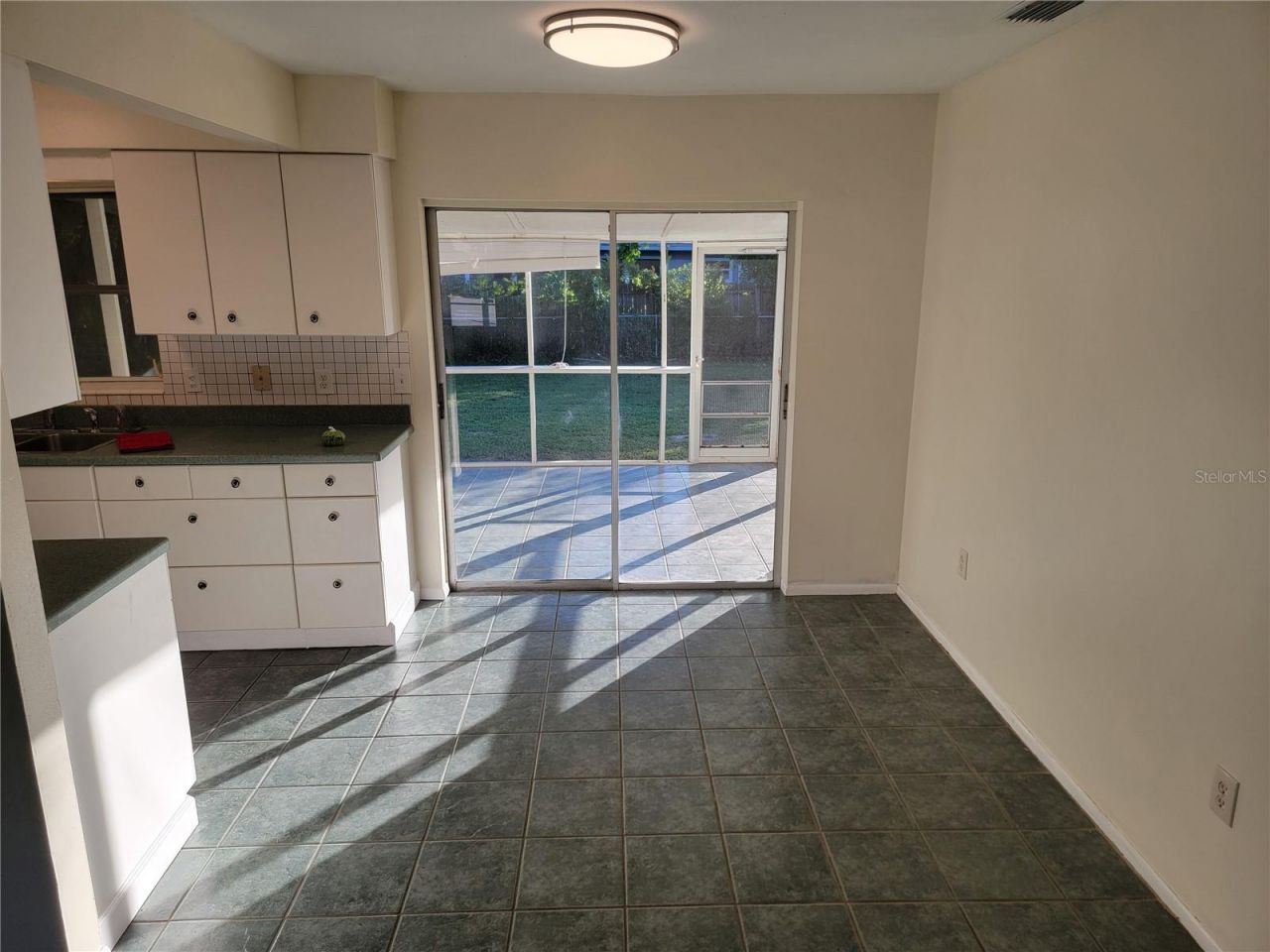 3988 Berkshire Drive, Sarasota, FL 34241 Photo