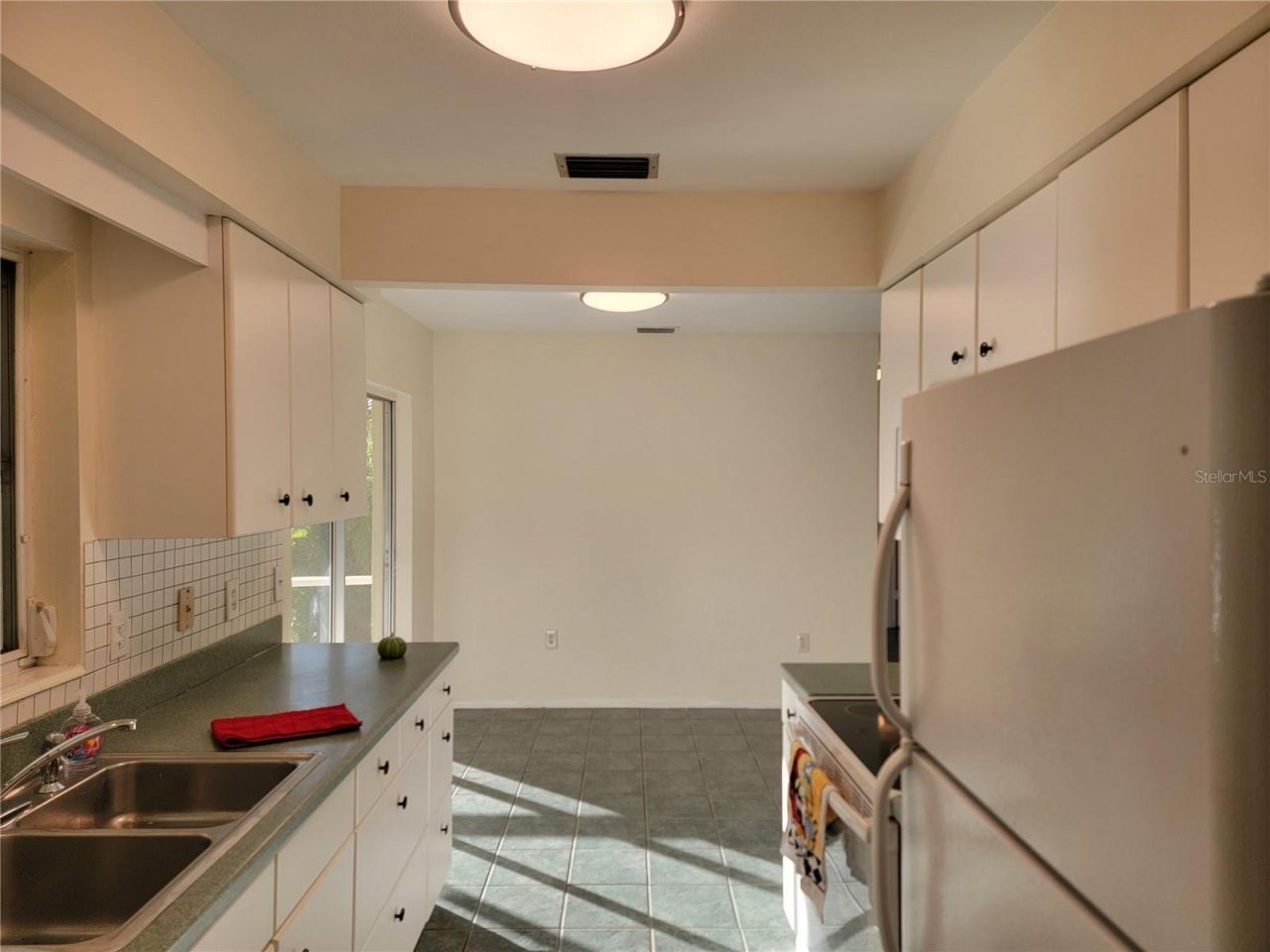 3988 Berkshire Drive, Sarasota, FL 34241 Photo