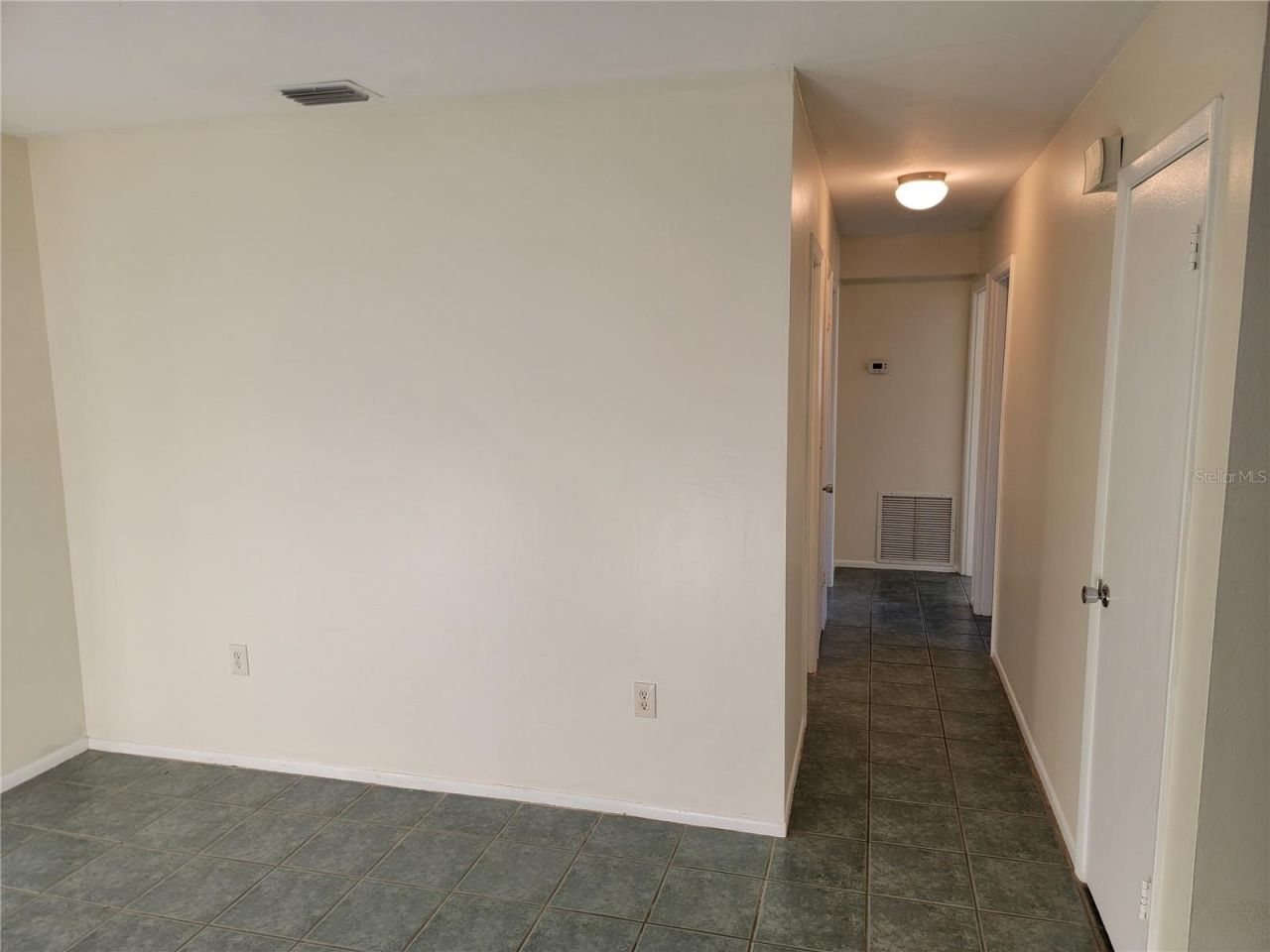 3988 Berkshire Drive, Sarasota, FL 34241 Photo