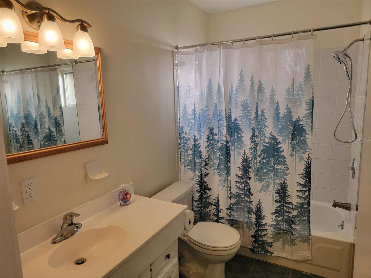 3988 Berkshire Drive, Sarasota, FL 34241 Photo