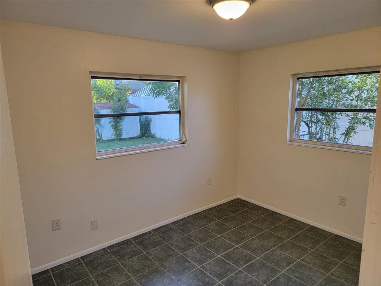 3988 Berkshire Drive, Sarasota, FL 34241 Photo