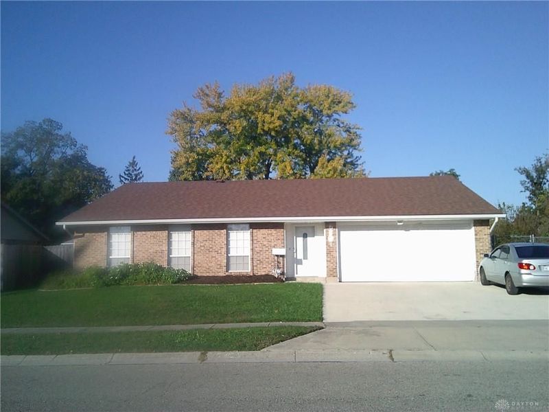 6701 Dial Drive, Huber Heights, OH 45424 Photo 1
