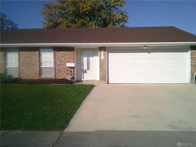 6701 Dial Drive, Huber Heights, OH 45424 Photo 2