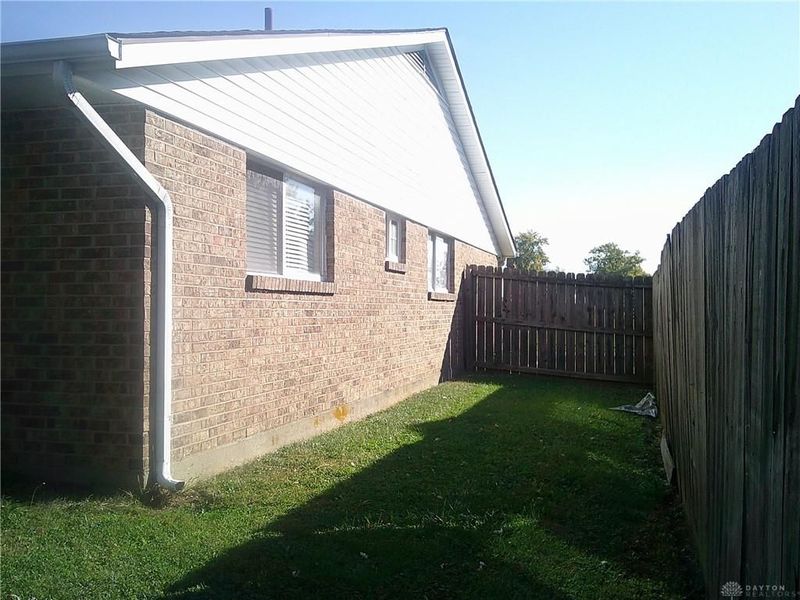 6701 Dial Drive, Huber Heights, OH 45424 Photo 58