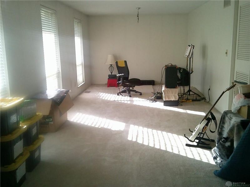 6701 Dial Drive, Huber Heights, OH 45424 Photo 6
